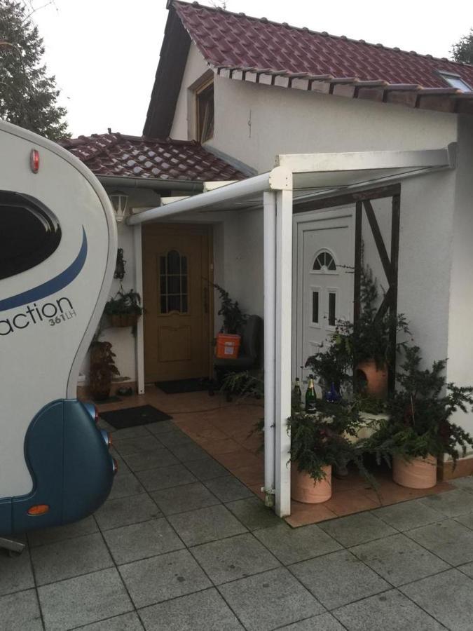 Kleines Haus Im Oderbruch Apartamento Neutrebbin Exterior foto