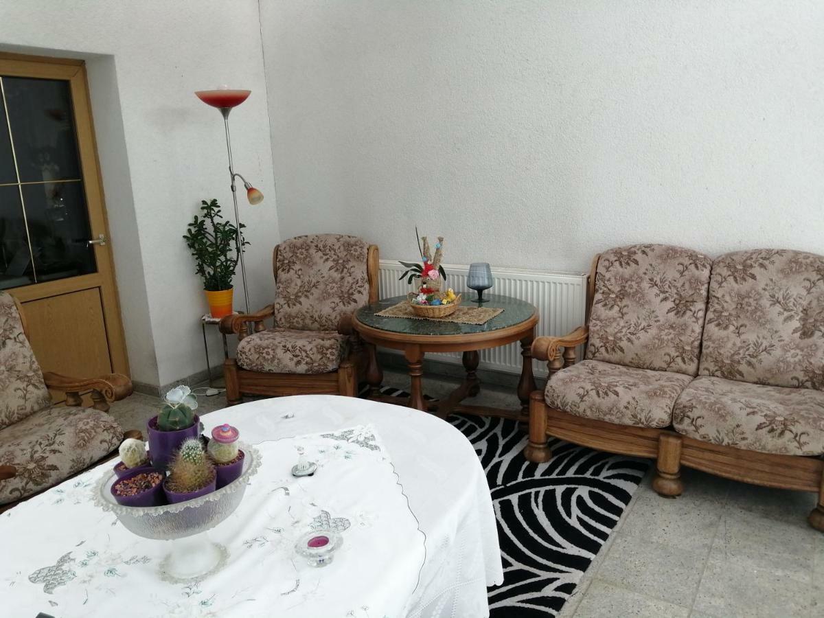 Kleines Haus Im Oderbruch Apartamento Neutrebbin Exterior foto